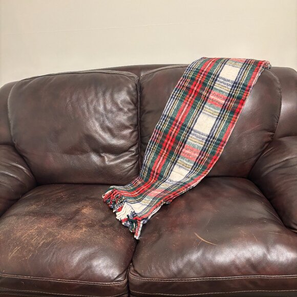 Vintage Plaid Fringed Stadium Blanket, Red White Green Blue 51" x 67" NIB - Picture 2 of 6